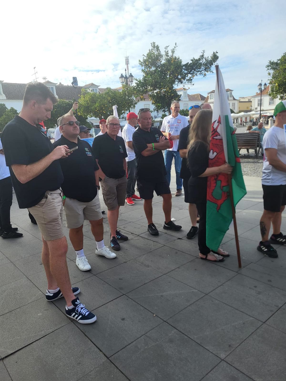 Angling Cymru shirts on the morning of the draw